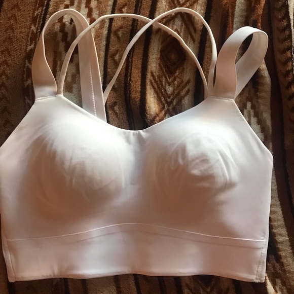 Lululemon like a cloud bra - Picture 3 of 4